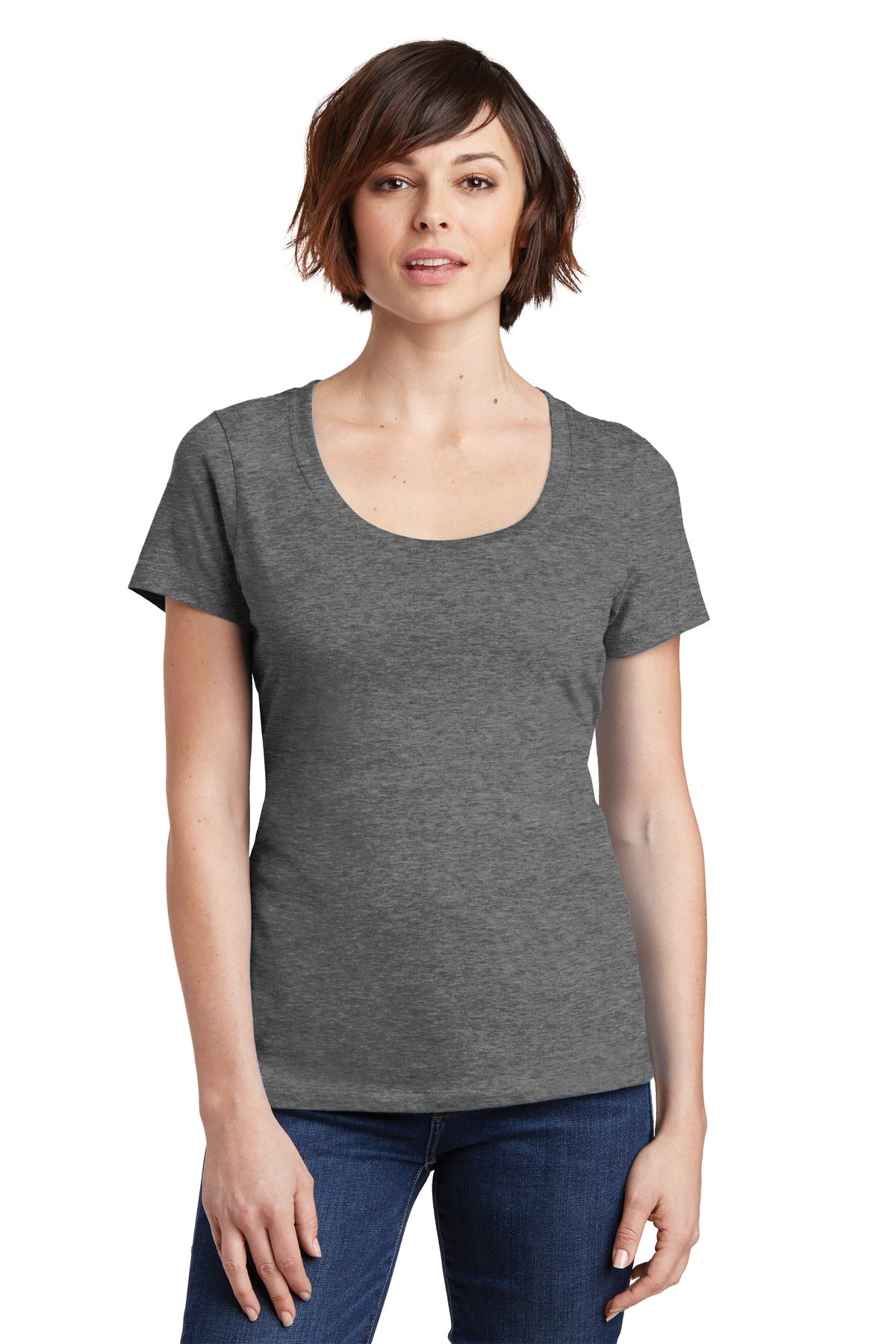 District® Women&#39;s Perfect Weight® Scoop Tee. DM106L