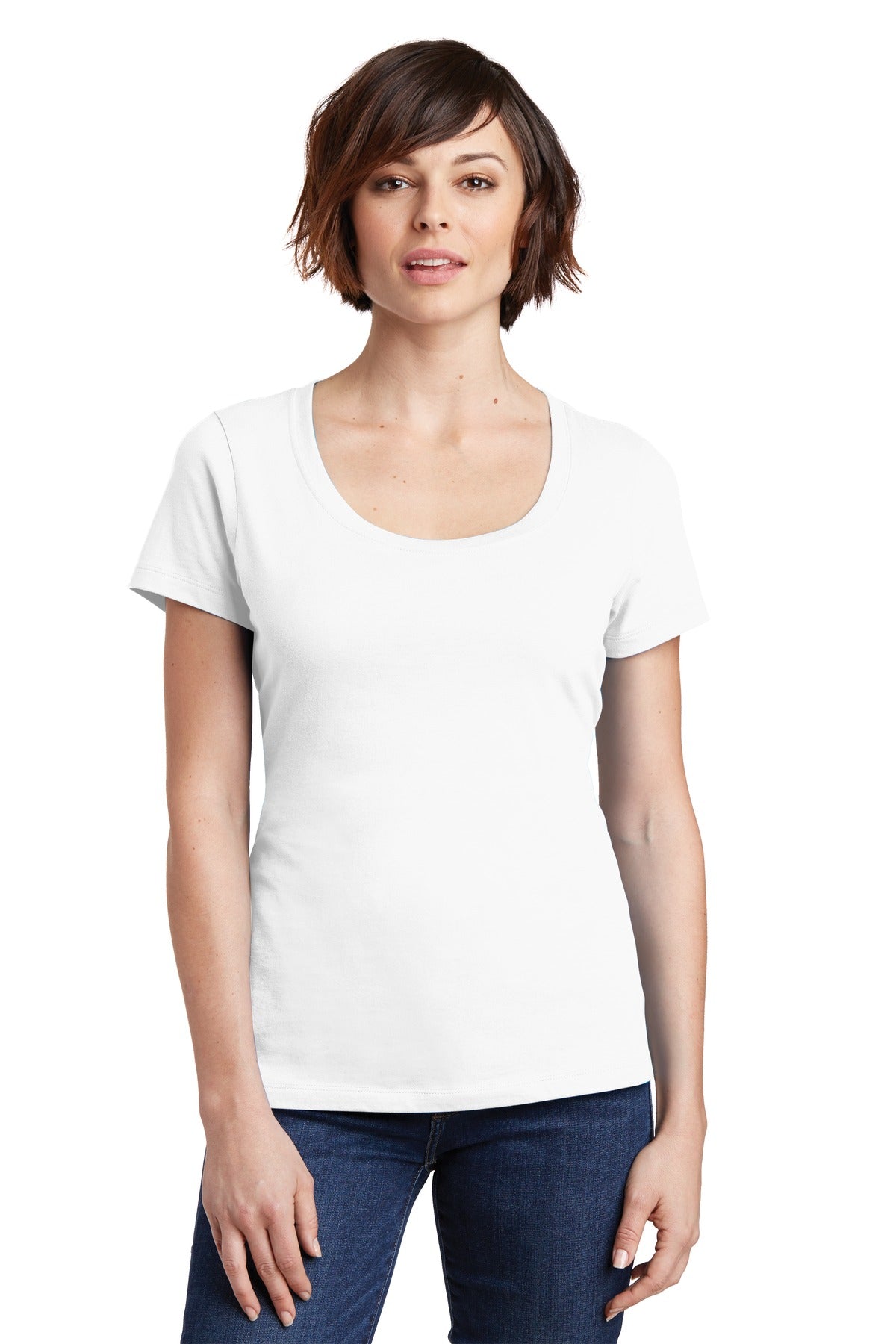 District® Women&#39;s Perfect Weight® Scoop Tee. DM106L